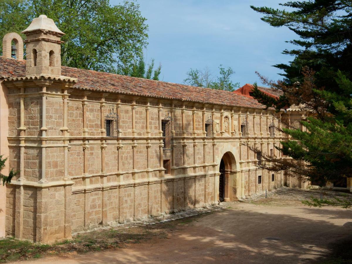 فندق Monasterio De Piedra نويفالوس المظهر الخارجي الصورة